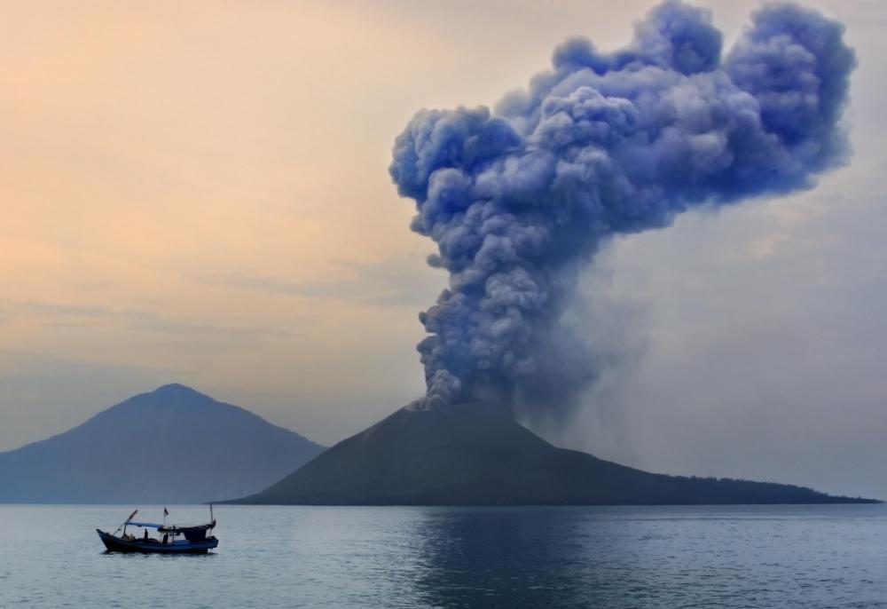 The volcanic eruption at Krakatoa in 1883 dwindles in comparison with a supervolcano's potential.