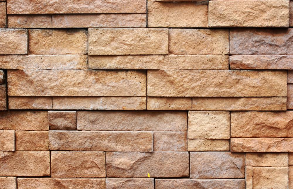 Sandstone contains quartz and can be used for building decorative walls.