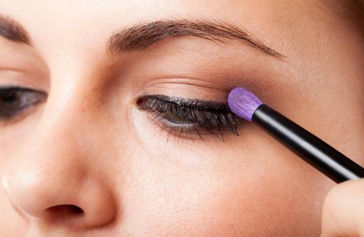 Sharing eye makeup may inadvertantly spread eyelash mites.